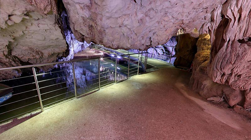 impianto-gestione-luci-led-grotte-pertosa